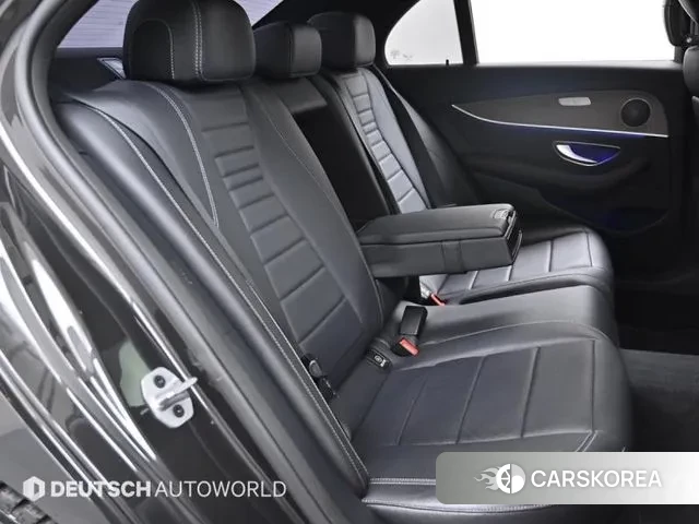 Mercedes-Benz E-Class W213 2021 Серый из Кореи, фото 3