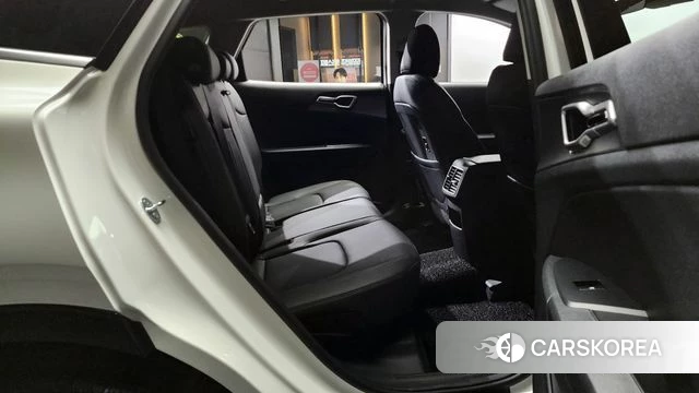 Kia The New Sportage 5th Generation 2025 Белый из Кореи, фото 3