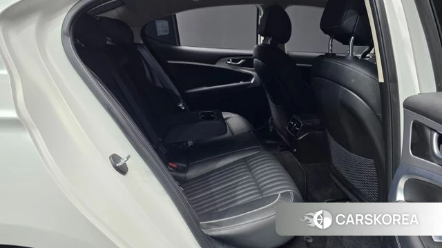Genesis The New G70 2022 Белый из Кореи, фото 3