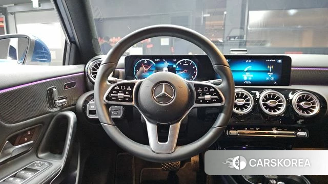 Mercedes-Benz A-Class W177 2021 Синий из Кореи, фото 3