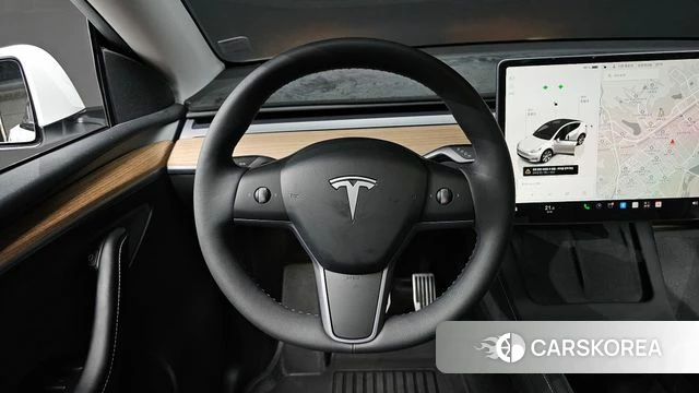 Tesla Model Y 2023 Белый из Кореи, фото 3