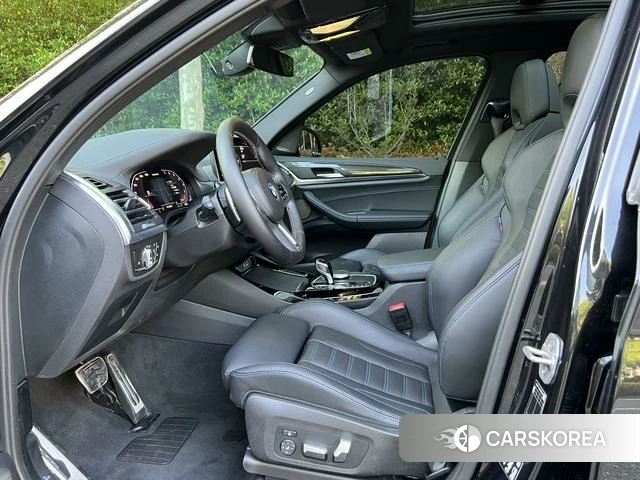 BMW X3 (import) 2023 Черный из Китая, фото 3