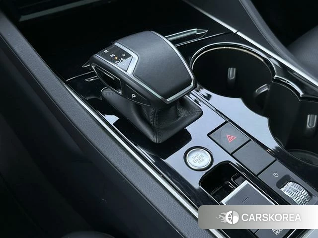 Volkswagen Touareg 2020 Синий из Китая, фото 3