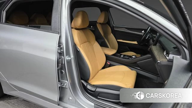 Kia K5 Hybrid 3rd Generation 2021 Серебряный из Кореи, фото 3