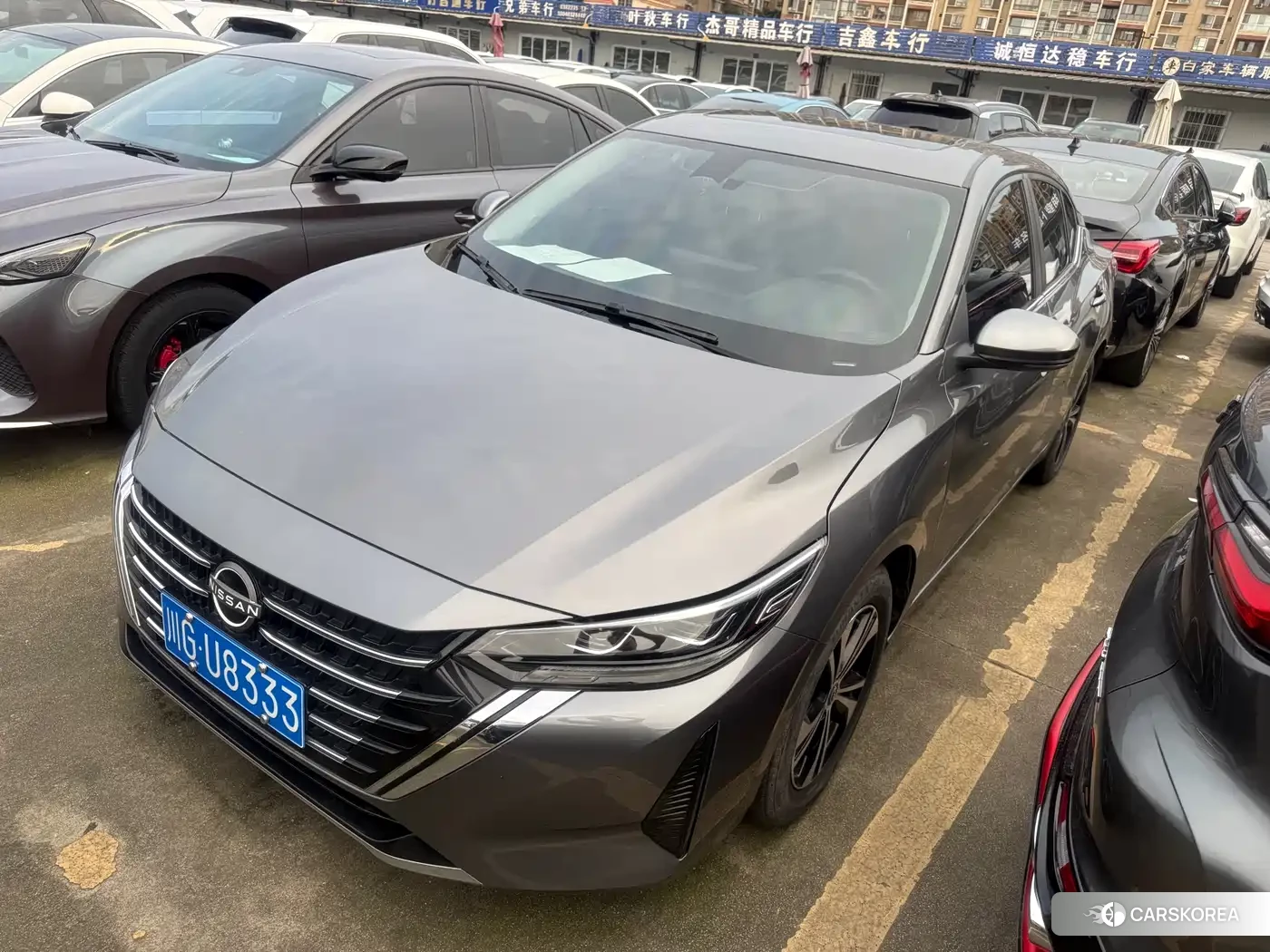 Nissan Xuan Yi 2023 Silver/gray из Китая, фото 3