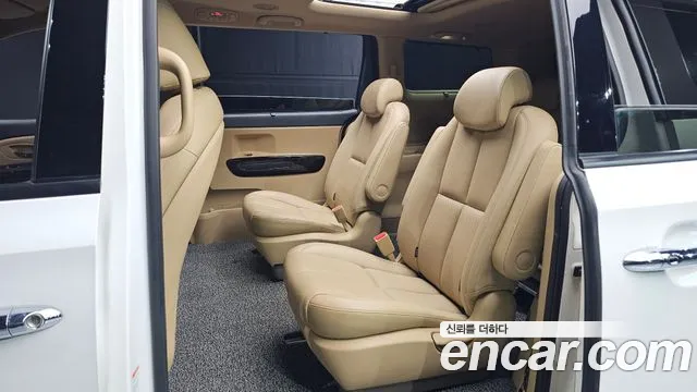 Kia The New Carnival id 2499132 из Кореи 3