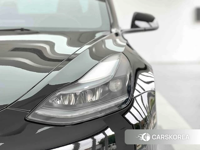 Tesla Model 3 2023 Черный из Китая, фото 3