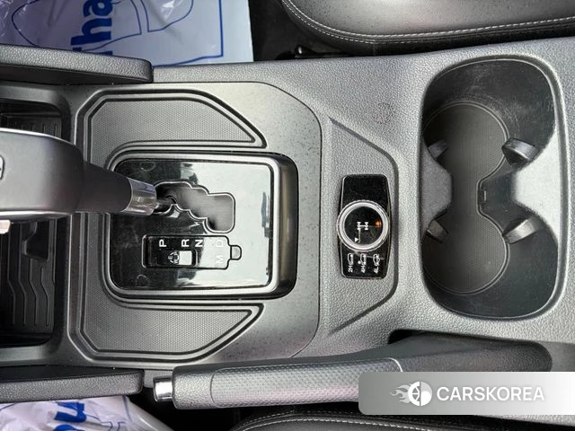 Ssangyong Rexton Sports Cannes 2020 Серебристо-серый из Кореи, фото 3