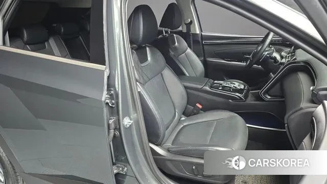 Hyundai Tucson (NX4) 2021 Серый из Кореи, фото 3