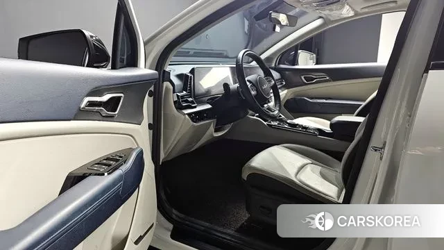 Kia Sportage 5th Generation 2022 Белый из Кореи, фото 3