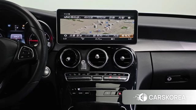 Mercedes-Benz C-Class W205 2018 Белый из Кореи, фото 3