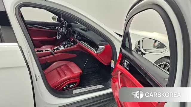 Porsche Panamera (971) 2018 Белый из Кореи, фото 3