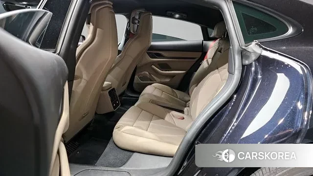 Porsche Taycan 2024 Черный из Кореи, фото 3