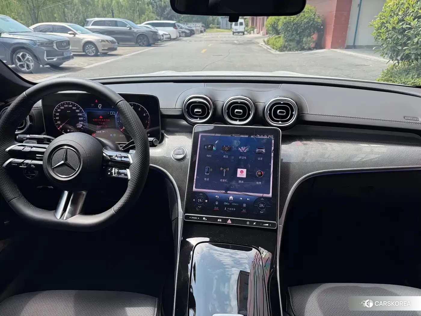 Mercedes-Benz C-class 2023 Белый из Китая, фото 3