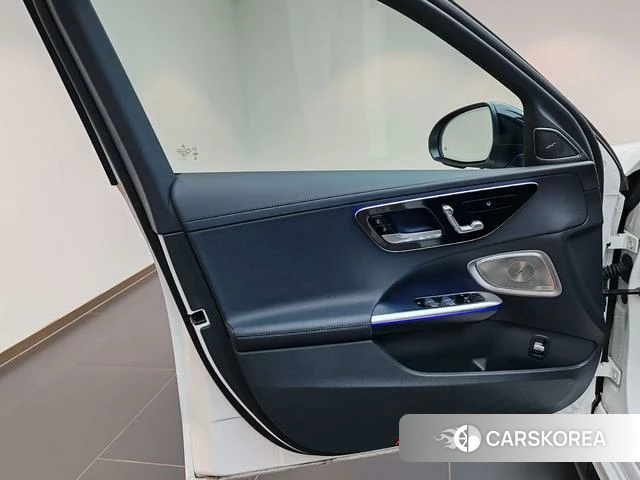 Mercedes-Benz Class C 2024 Белый из Китая, фото 3