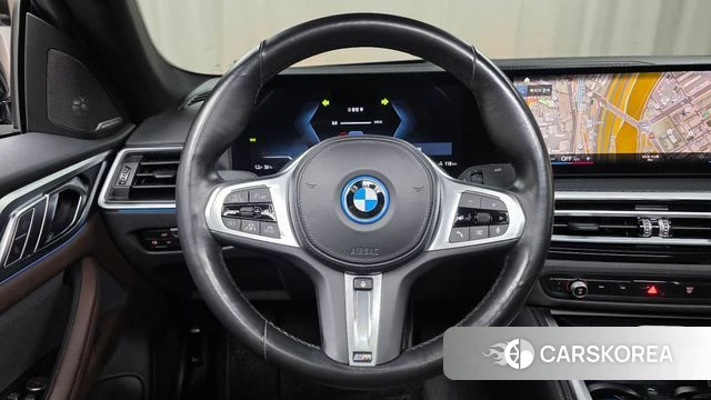 BMW i4 2022 Черный из Кореи, фото 3
