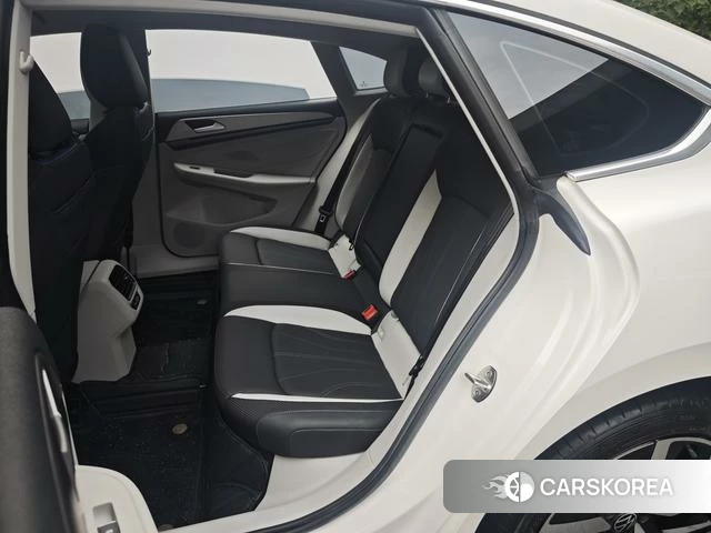 Volkswagen Lingdu 2022 Белый из Китая, фото 3