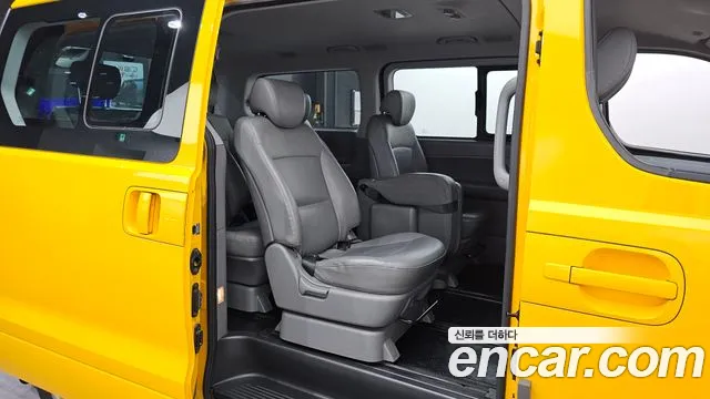 Hyundai The New Grand Starex 2019 Желтый из Кореи, фото 3