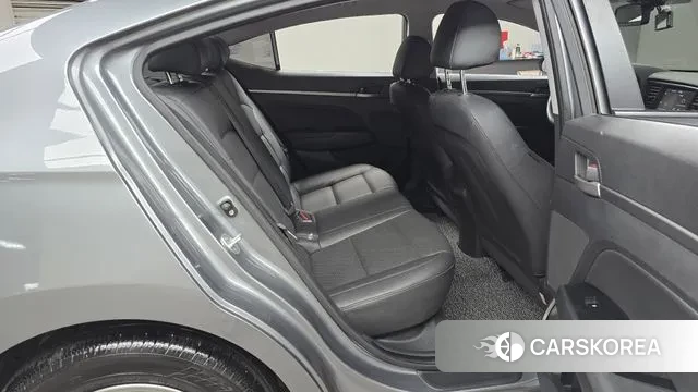 Hyundai Avante AD 2018 Серый из Кореи, фото 3