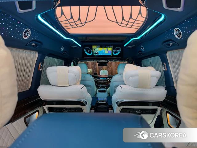 Mercedes-Benz V-class 2023 Черный из Китая, фото 3