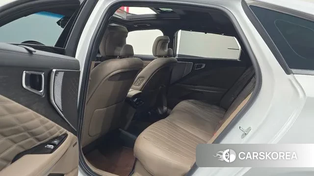 Kia K8 Hybrid 2023 Белый из Кореи, фото 3