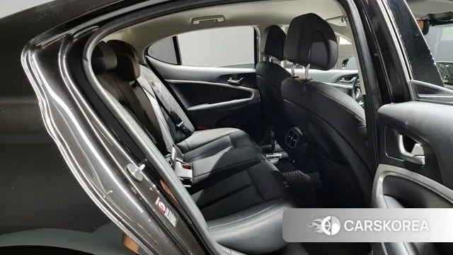 Genesis G70 2019 Черный из Кореи, фото 3