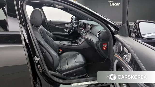 Mercedes-Benz E-Class W213 2020 Черный из Кореи, фото 3