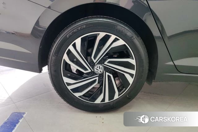Volkswagen Sagitar 2022 Черный из Китая, фото 3