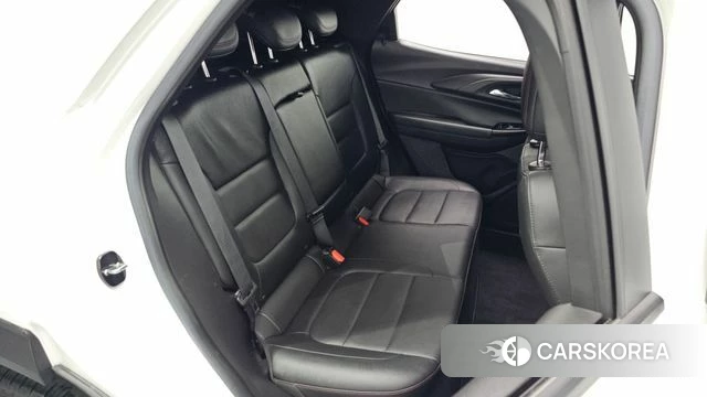 Chevrolet (GM Daewoo) Trailblazer 2022 Белый из Кореи, фото 3