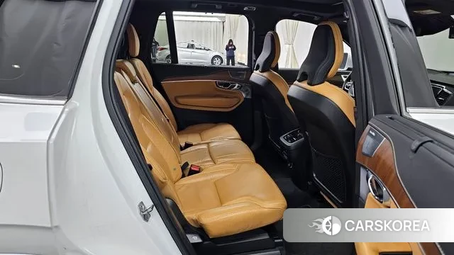 Volvo XC90 second Generation 2019 Белый из Кореи, фото 3