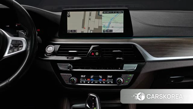 BMW 5 Series (G30) 2019 Серый из Кореи, фото 3