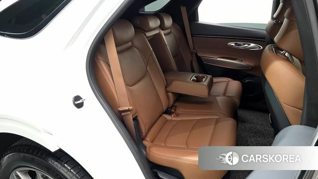 Genesis GV70 2023 Белый из Кореи, фото 3
