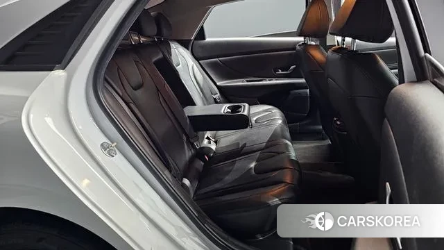 Hyundai Avante (CN7) 2022 Белый из Кореи, фото 3