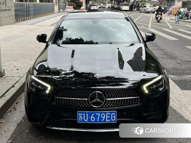 Mercedes-Benz E-class 2023 Черный из Китая, фото 3