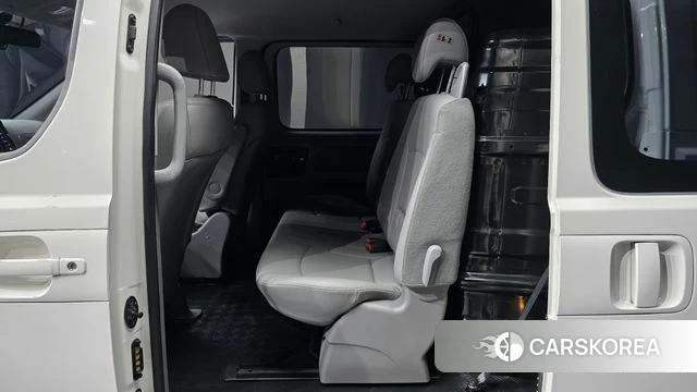Hyundai The New Grand Starex 2020 Белый из Кореи, фото 3