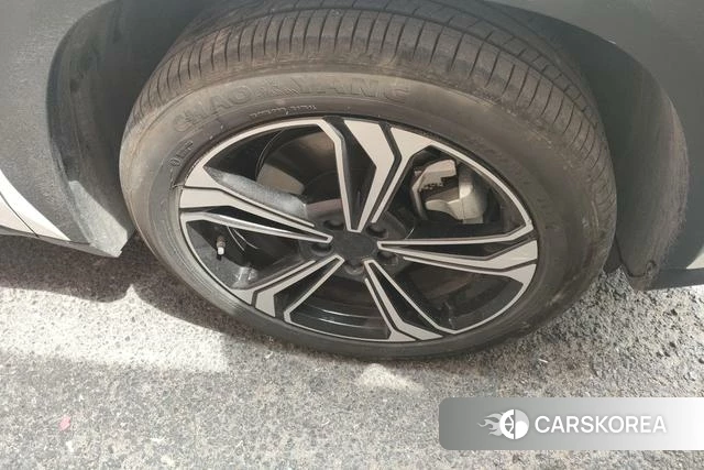 Geely Galaxy Galaxy Starship 7 EM-i 2025 Белый из Китая, фото 3