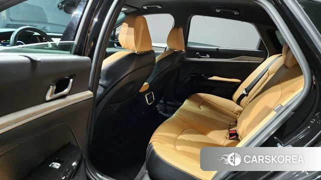 Kia K5 3rd generation 2023 Черный из Кореи, фото 3