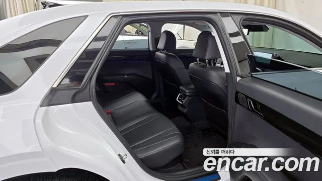 Hyundai Grandeur Hybrid (GN7) 2023 Белый из Кореи, фото 3