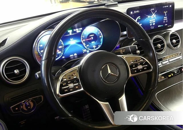 Mercedes-Benz GLC-Class X253 2022 Белый из Кореи, фото 3