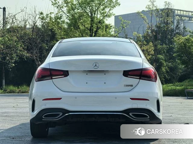 Mercedes-Benz Class A 2022 Белый из Китая, фото 3
