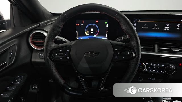 Chevrolet (GM Daewoo) Trax Crossover 2025 Черный из Кореи, фото 3