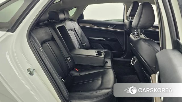 Kia K5 3rd generation 2021 Белый из Кореи, фото 3