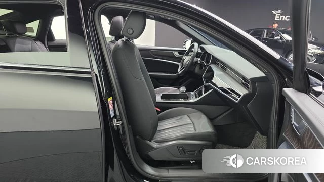 Audi A6 (C8) 2019 Черный из Кореи, фото 3