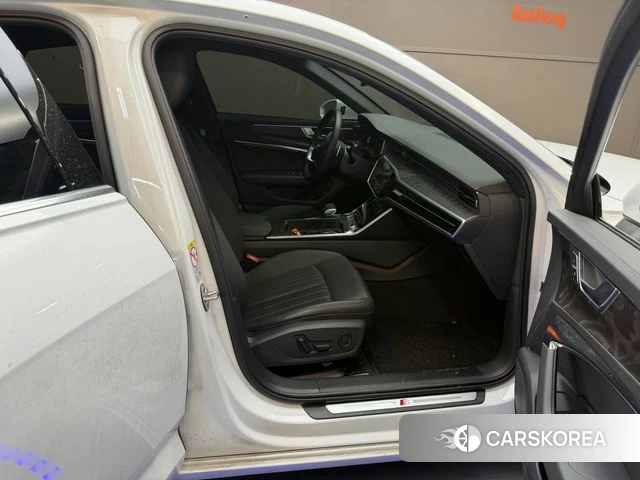 Audi A6 (C8) 2023 Белый из Кореи, фото 3