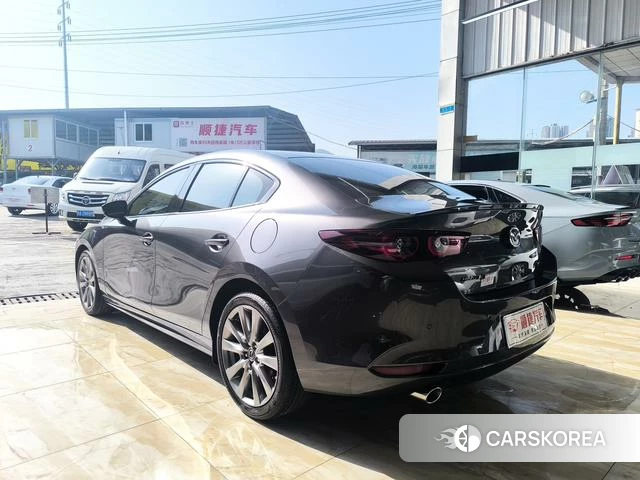 Mazda 3 Angkesaila 2022 Темно-серый из Китая, фото 3