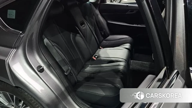 Genesis G80 (RG3) 2021 Серебряный из Кореи, фото 3