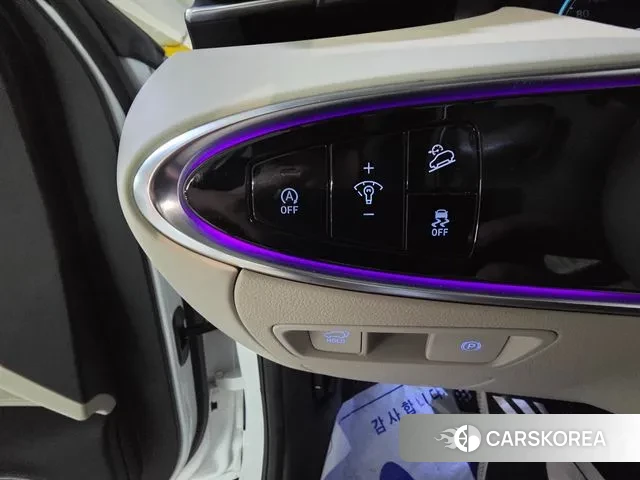 Genesis GV70 2023 Белый из Кореи, фото 3