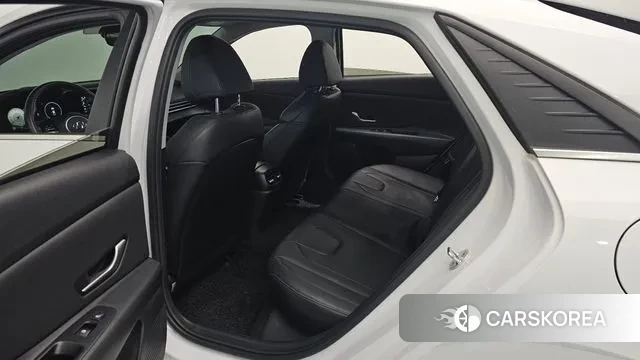 Hyundai Avante (CN7) 2021 Белый из Кореи, фото 3