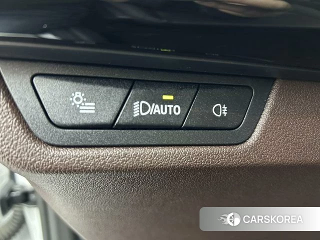 BMW X1 2023 Белый из Китая, фото 3