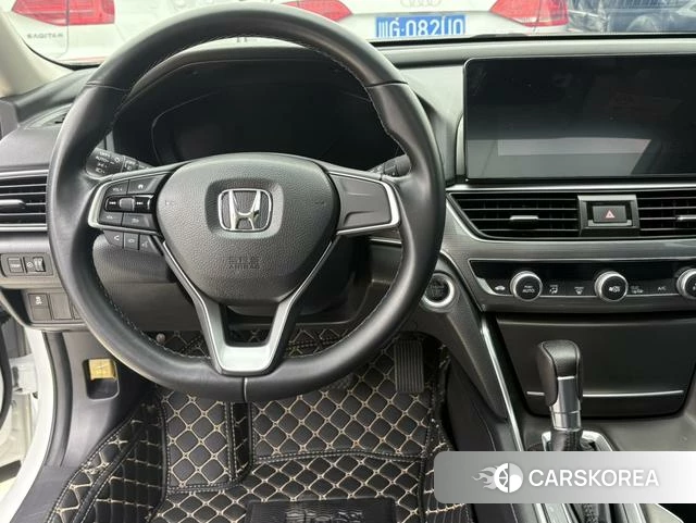 Honda Accord 2022 Белый из Китая, фото 3